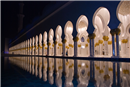 مسجد الشيخ زايد ليلا