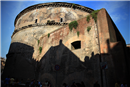 Shadows on Pantheon